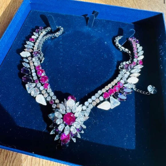 Authentic Swarovski necklace - Picture 1 of 17